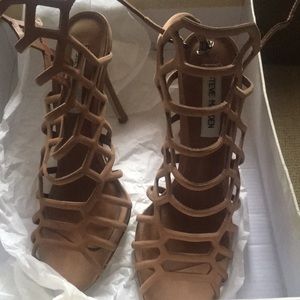 Steve Madden Slithur Tan Nubuck Sandals